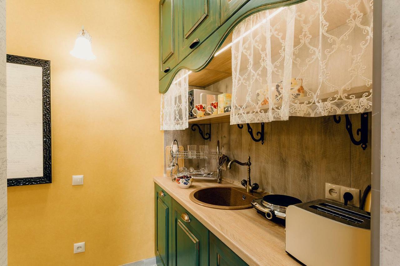 Honey Pie Apartment リヴィウ エクステリア 写真